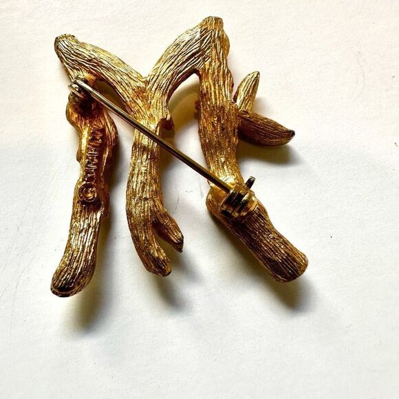 Sarah Coventry M tree branch brooch - Picture 5 of 6